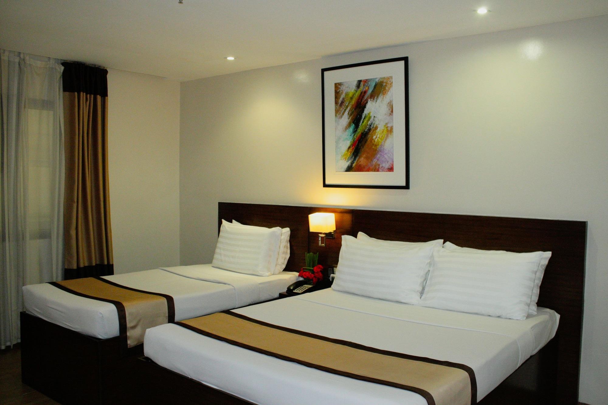 Golden Prince Hotel & Suites Себу Экстерьер фото