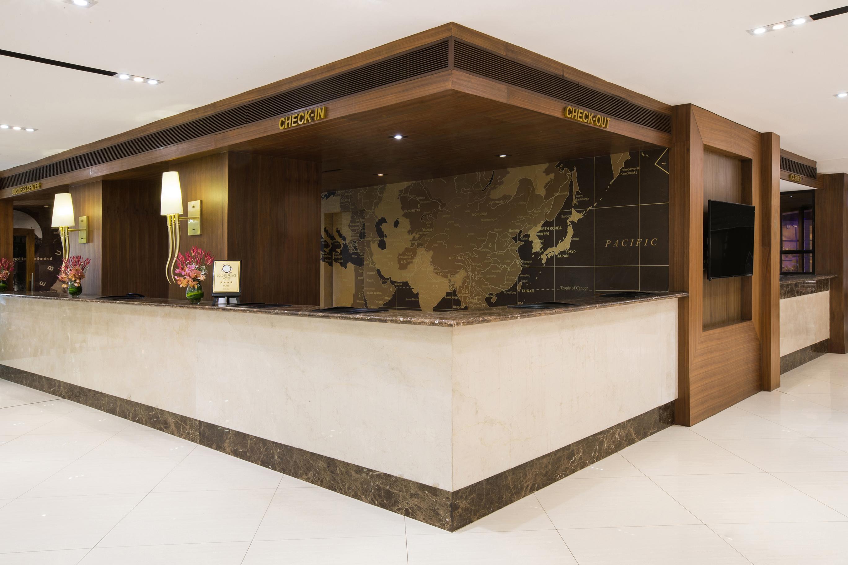 Golden Prince Hotel & Suites Себу Экстерьер фото